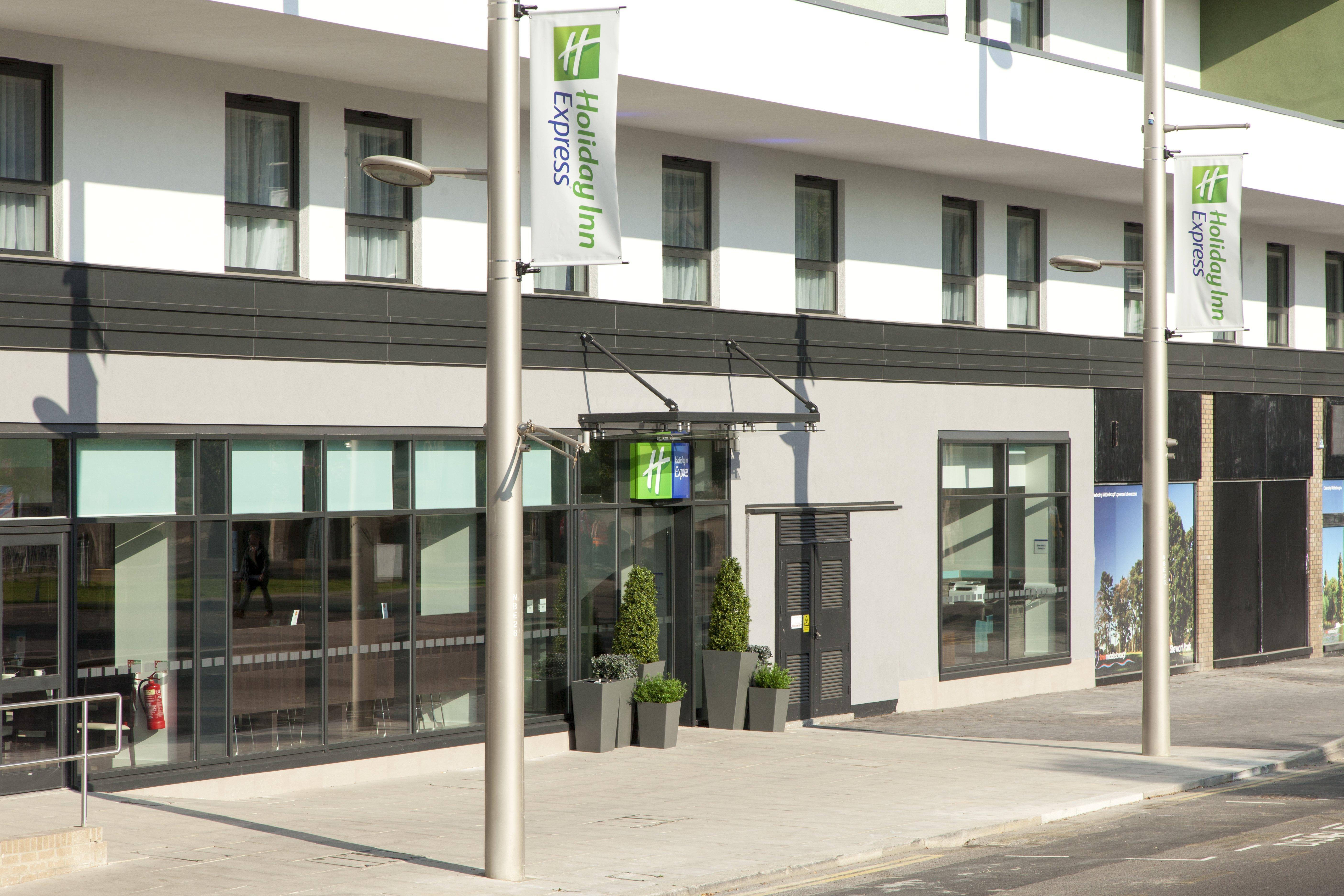 Holiday Inn Express Middlesbrough - Centre Square By Ihg Екстер'єр фото