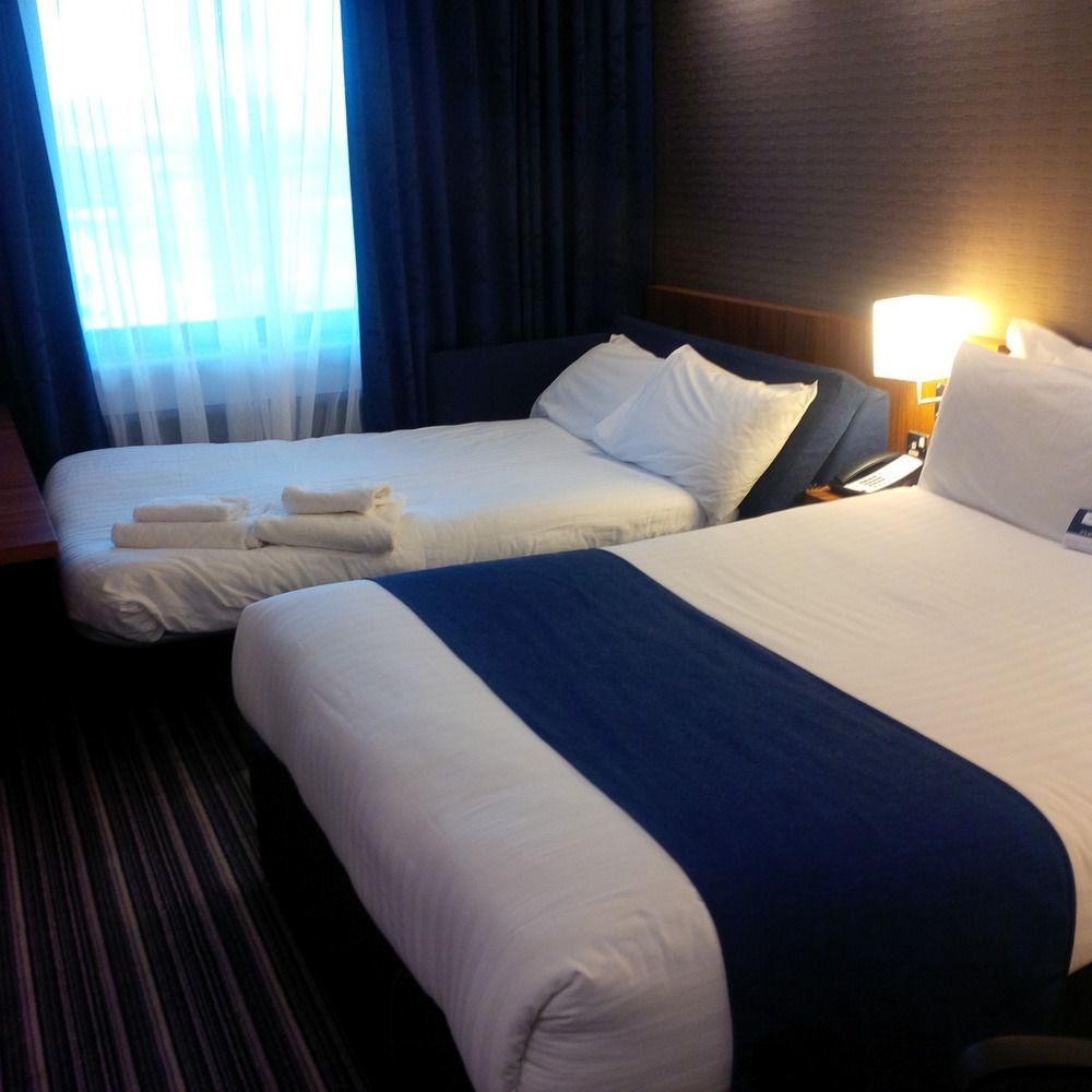 Holiday Inn Express Middlesbrough - Centre Square By Ihg Екстер'єр фото